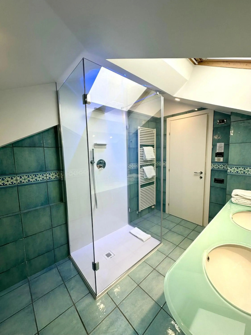Photo - Club House Hotel