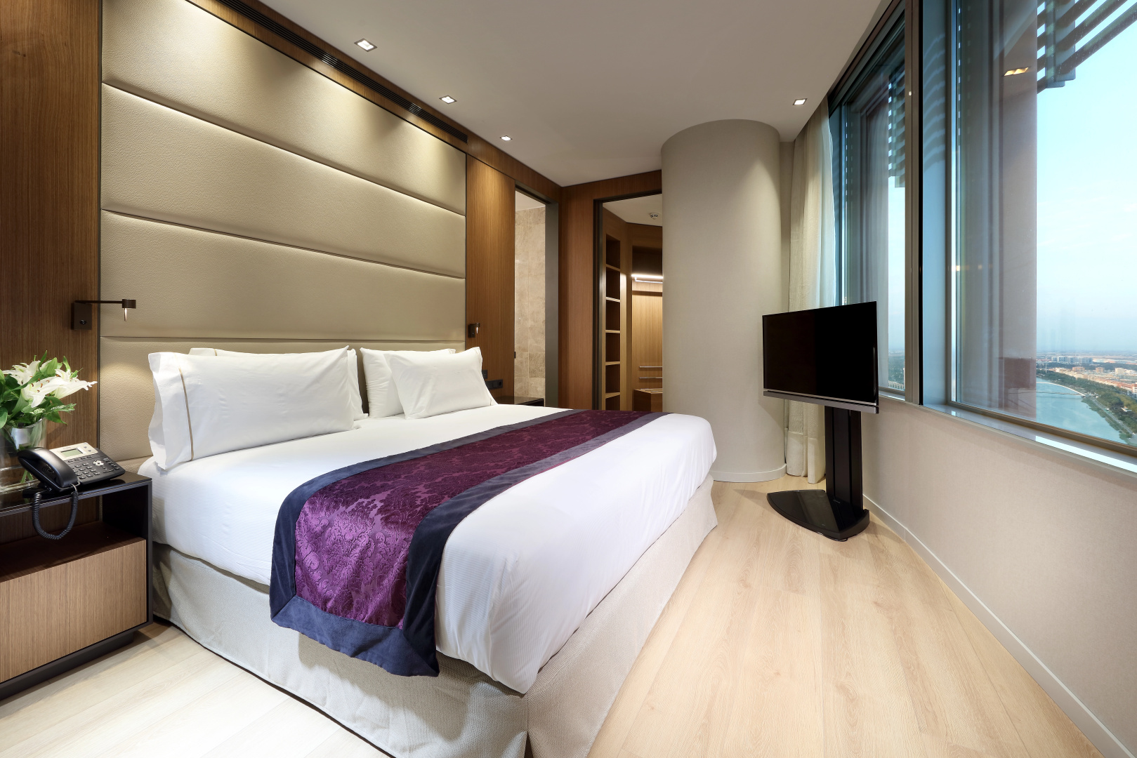Photo - Eurostars Torre Sevilla