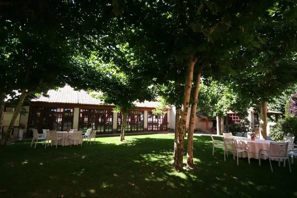 Photo - Hotel El Rancho
