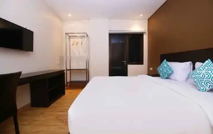 Photo - Altona Hotel