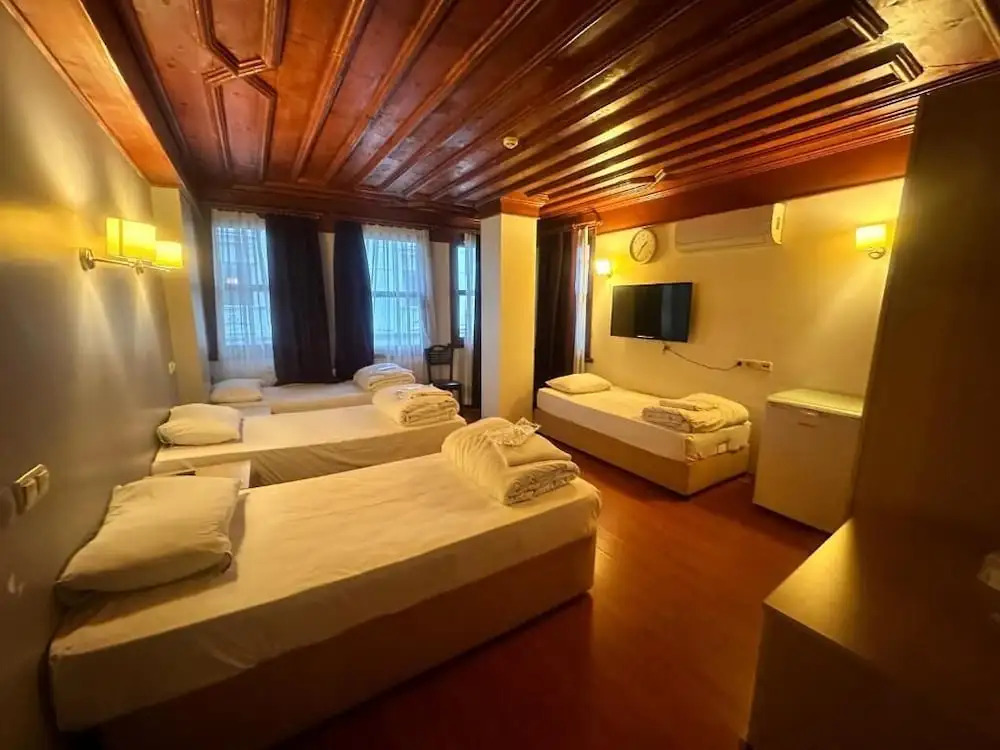 Photo - Adil Konak Hotel