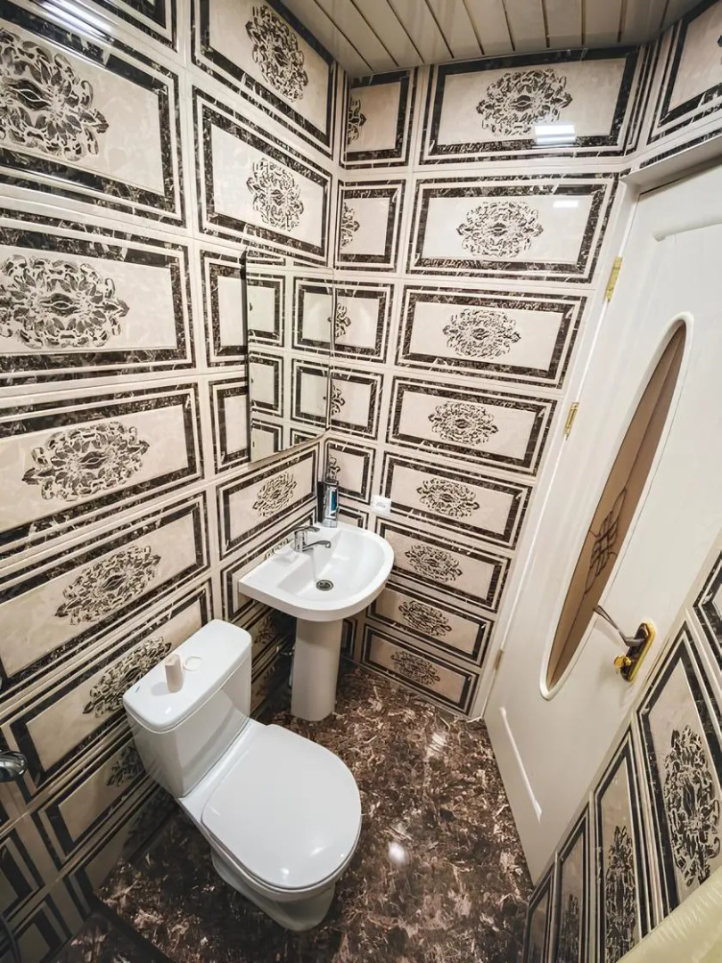 Photo - Armenia Hotel