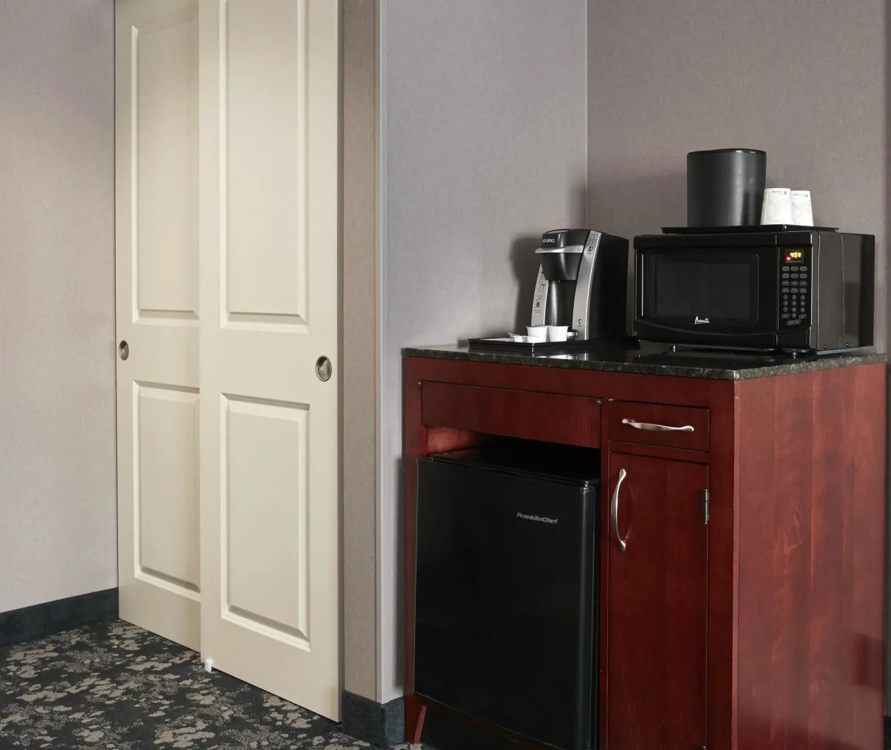 Photo - Hilton Garden Inn Schaumburg