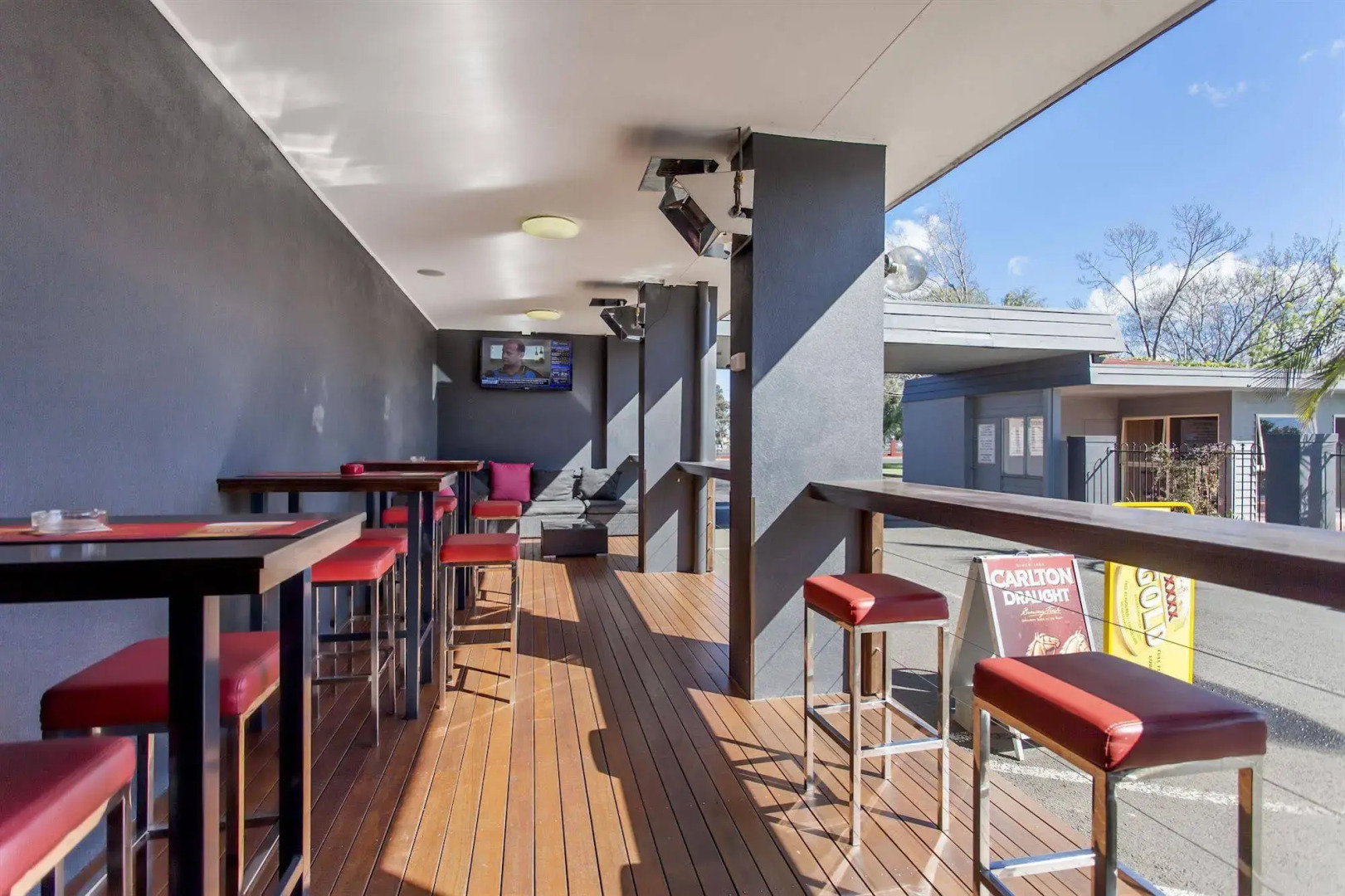 Photo - Sunshine Motor Inn