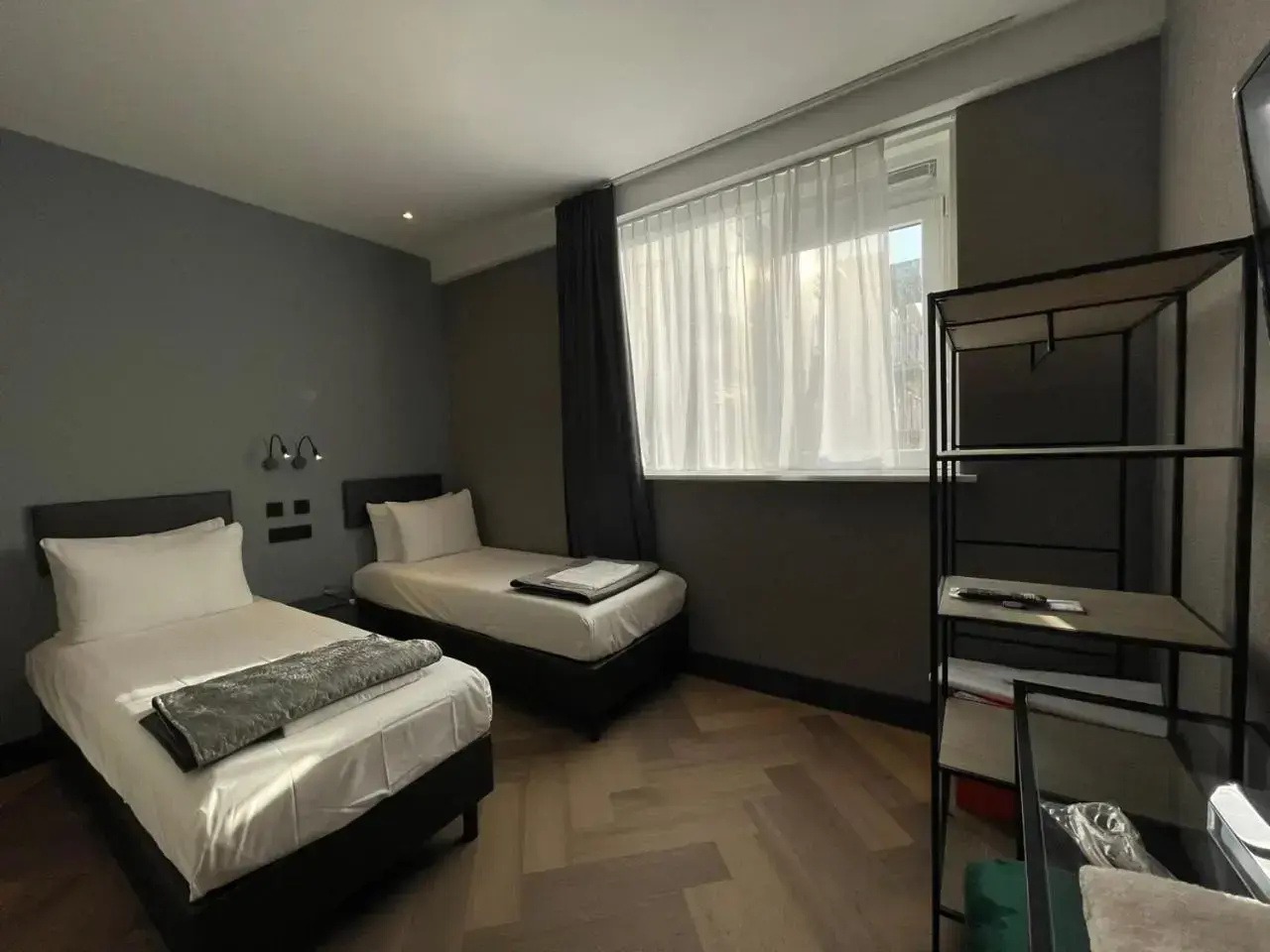 Photo - H3 Hotel Rotterdam City Center