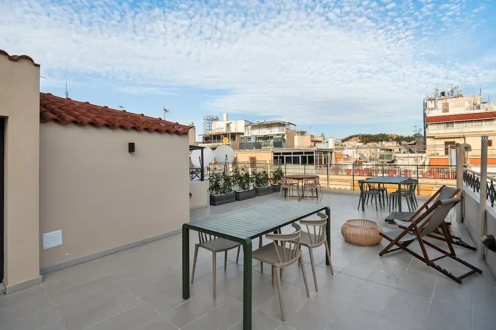 Photo - Limehome Athens Solonos City Center