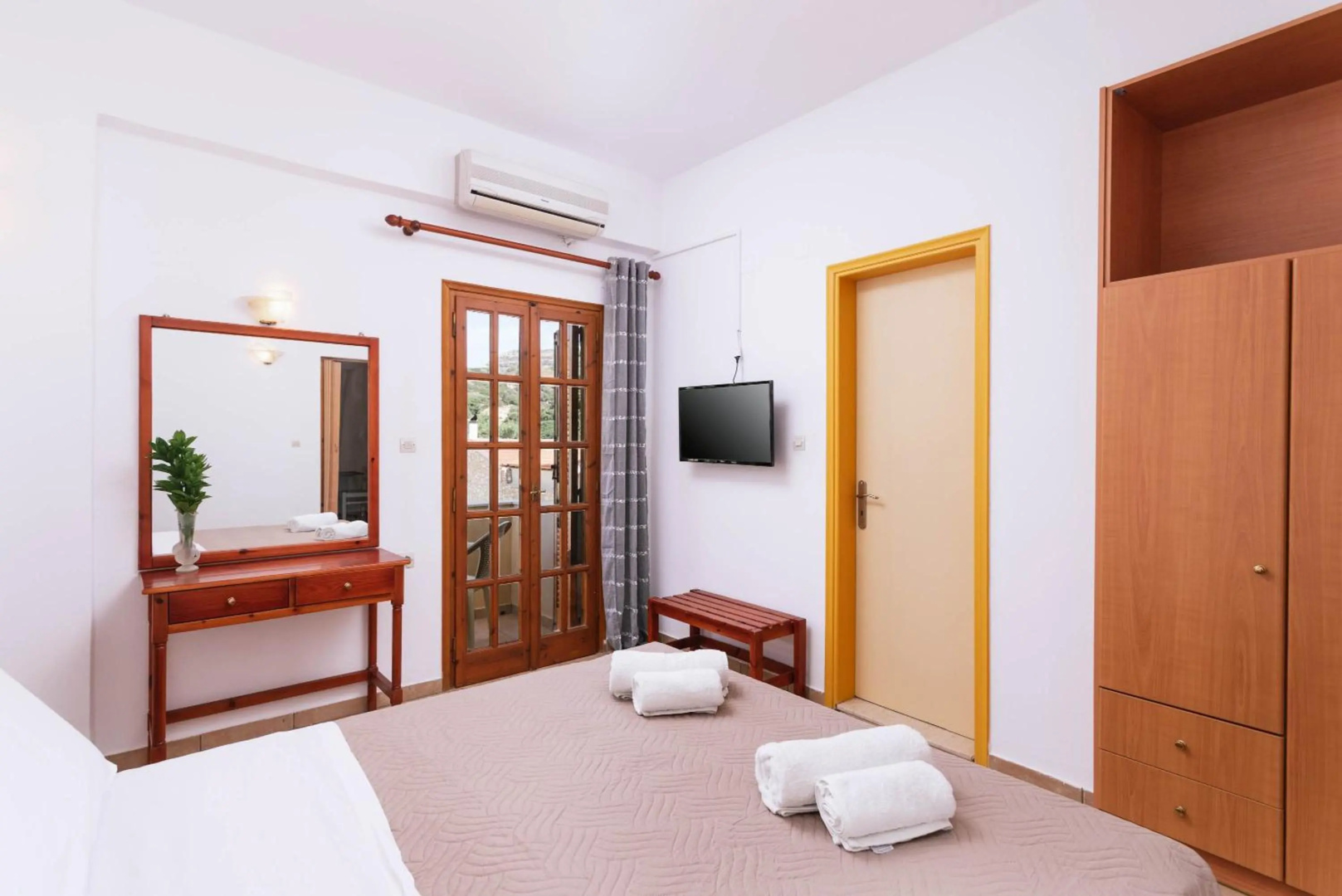 Photo - Matala Bay Hotel & Apartments