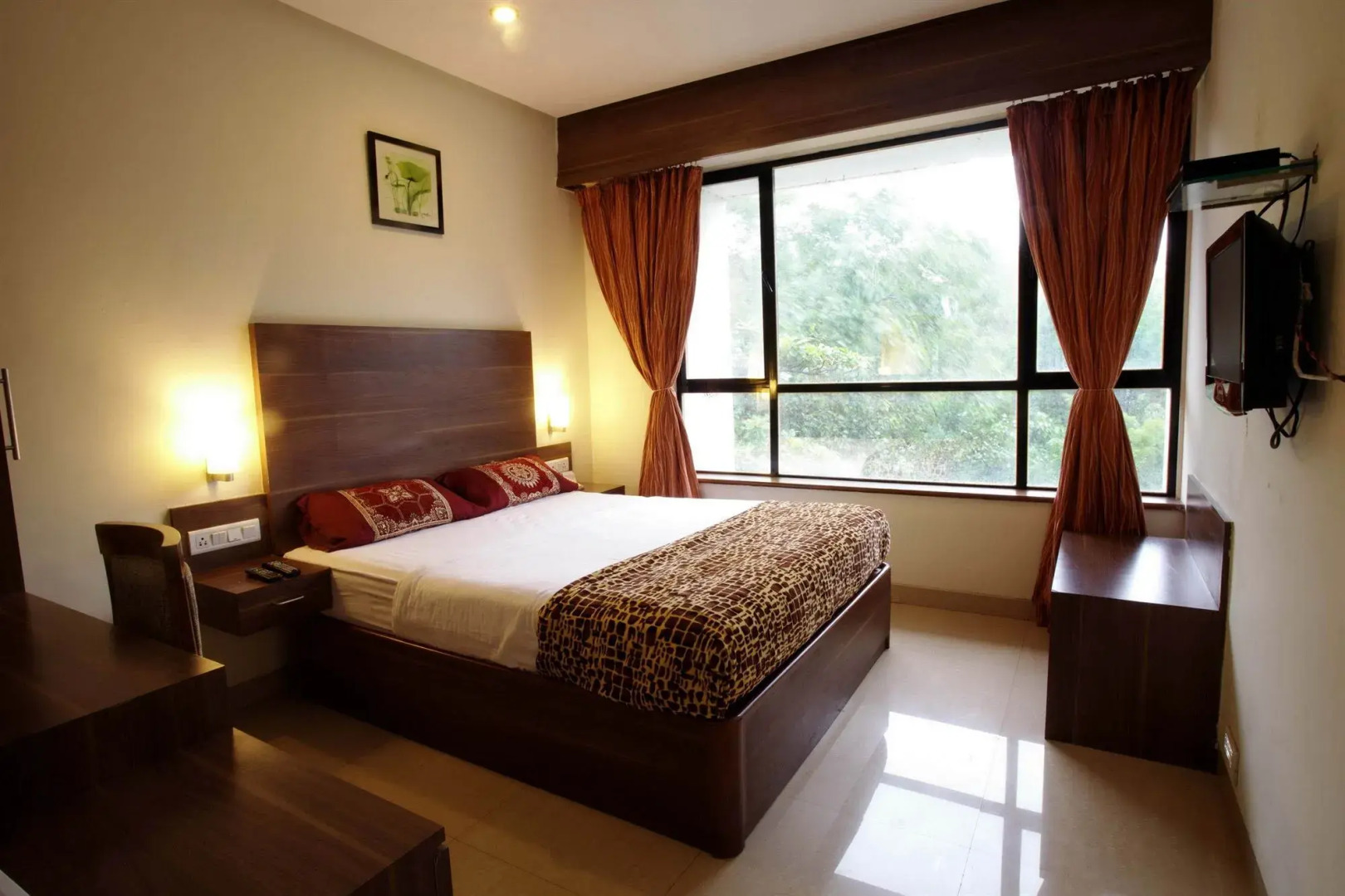 Photo - The Caliph Hotel, Mumbai Near Powai Lake