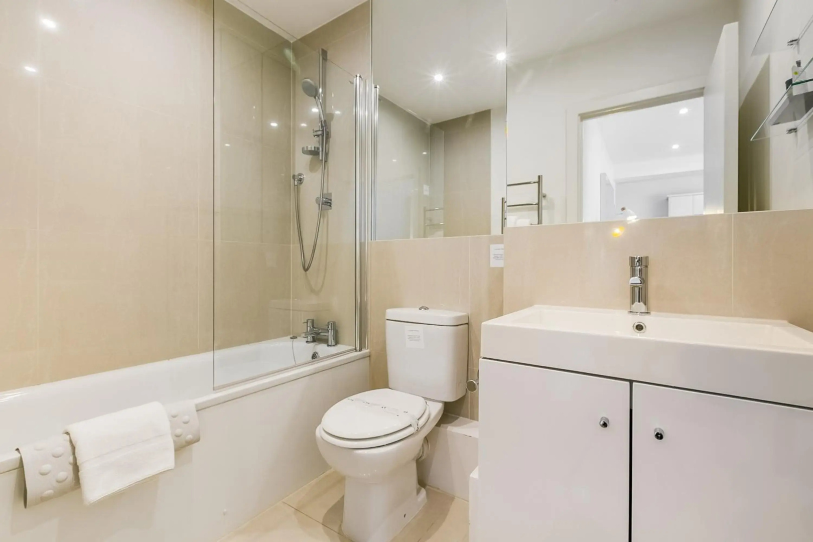 Photo - Nell Gwynn Chelsea Accommodation