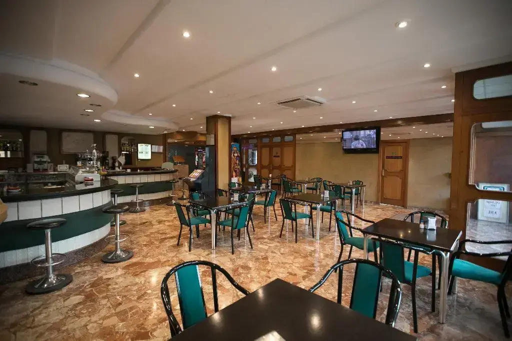 Foto - Hotel Odon