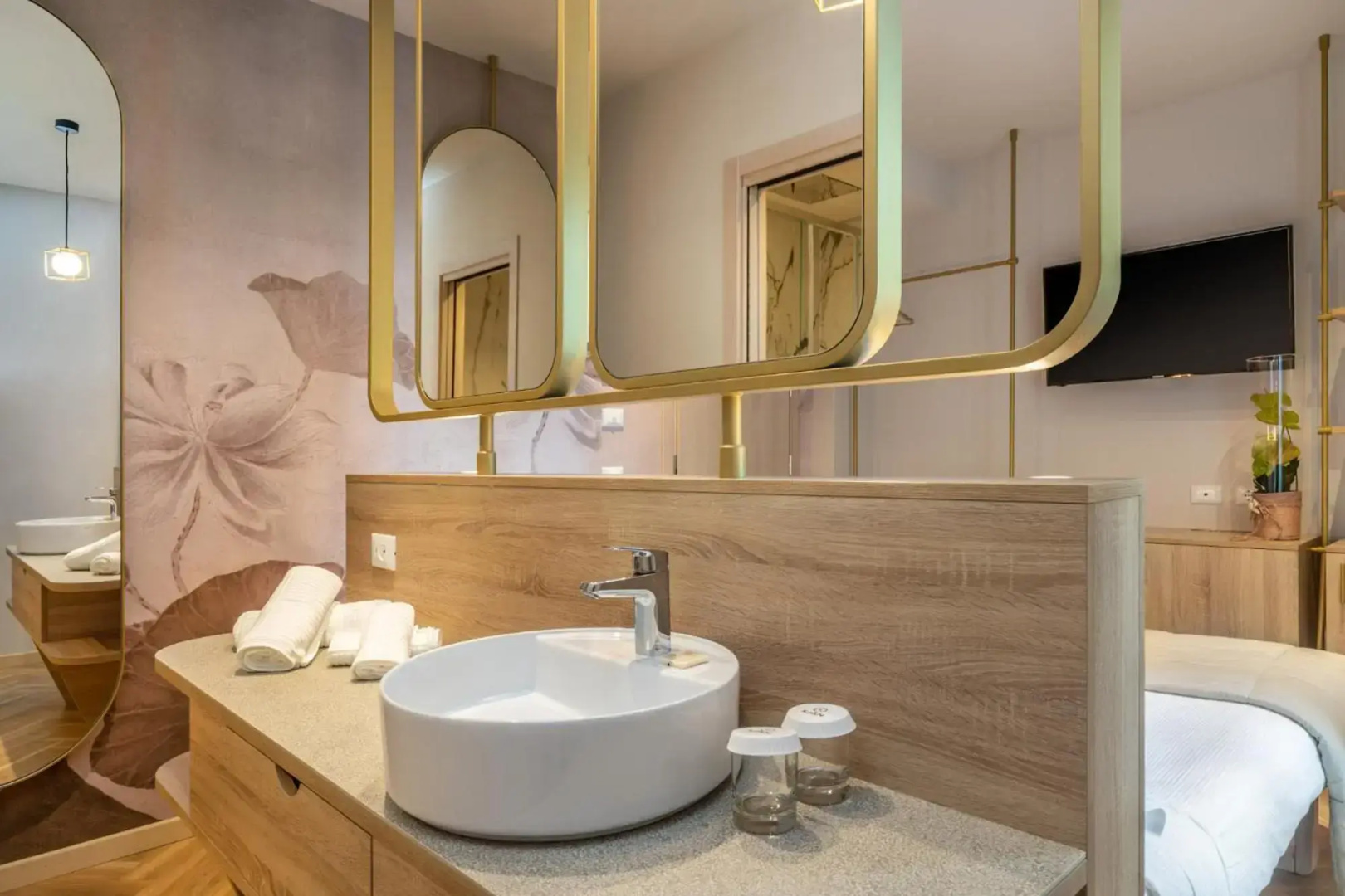 Photo - SALUS Smart & Chic Hotel