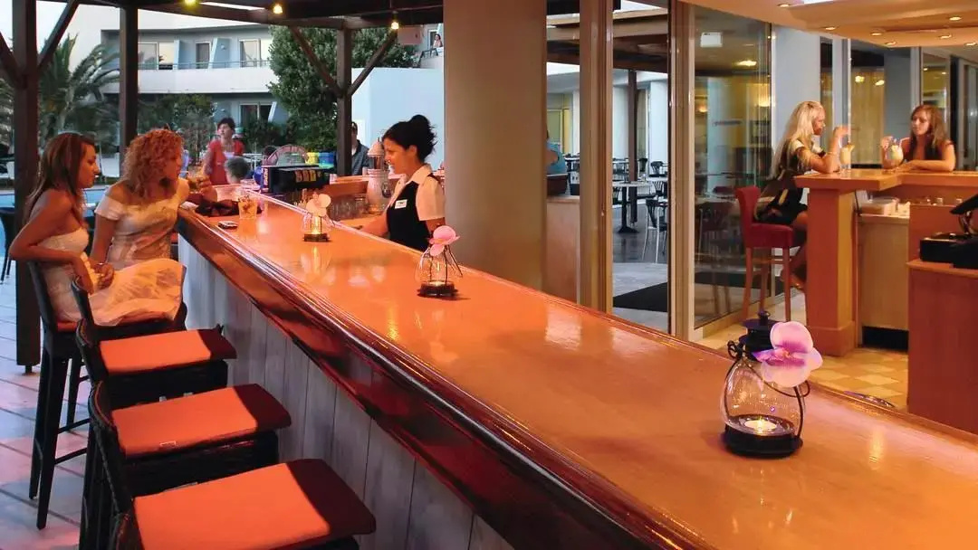 Photo - Minos Hotel