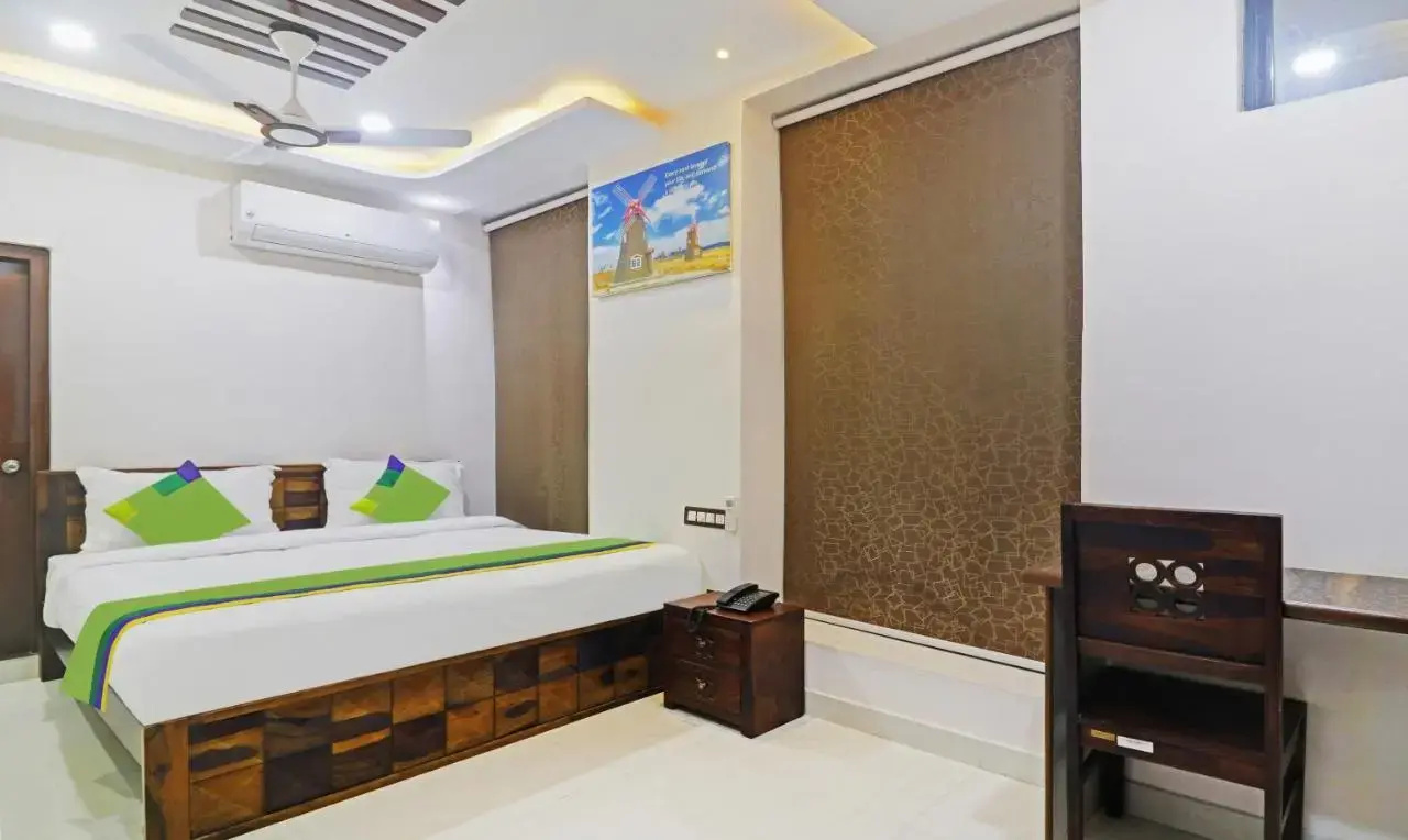 Photo - Itsy Hotels J A Royal Suites Manikonda