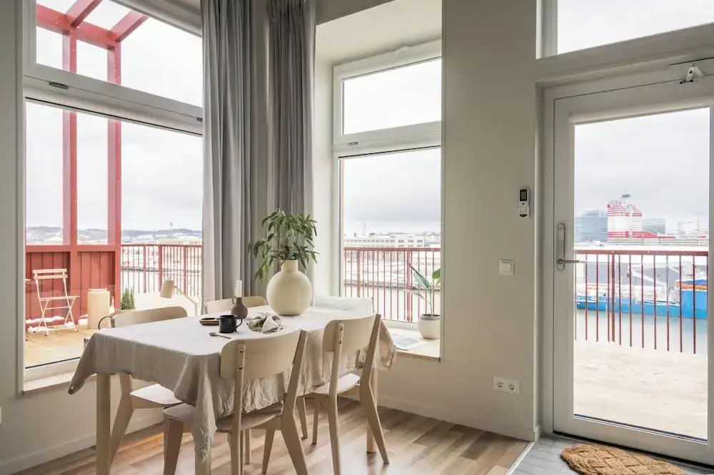 Foto - Waterfront Cabins