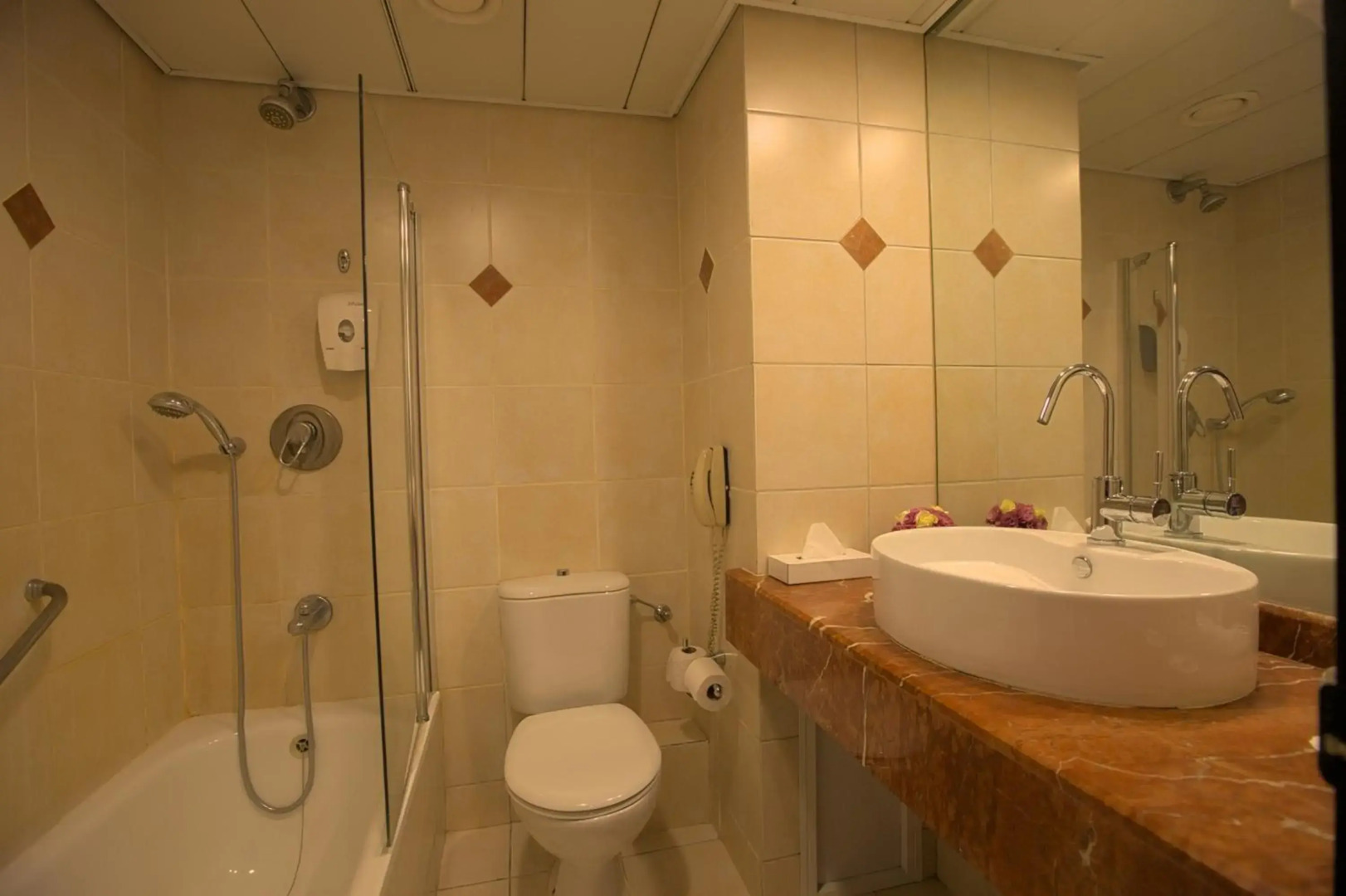 Photo - Eldan Hotel