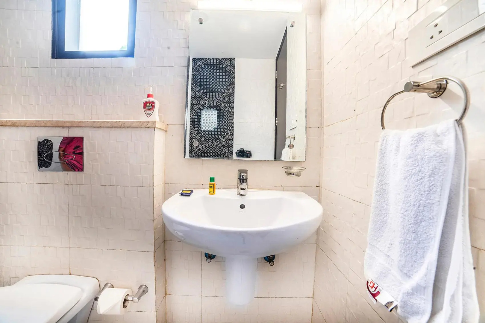 Foto - FabHotel Galaxy - Nr Patel Nagar Metro