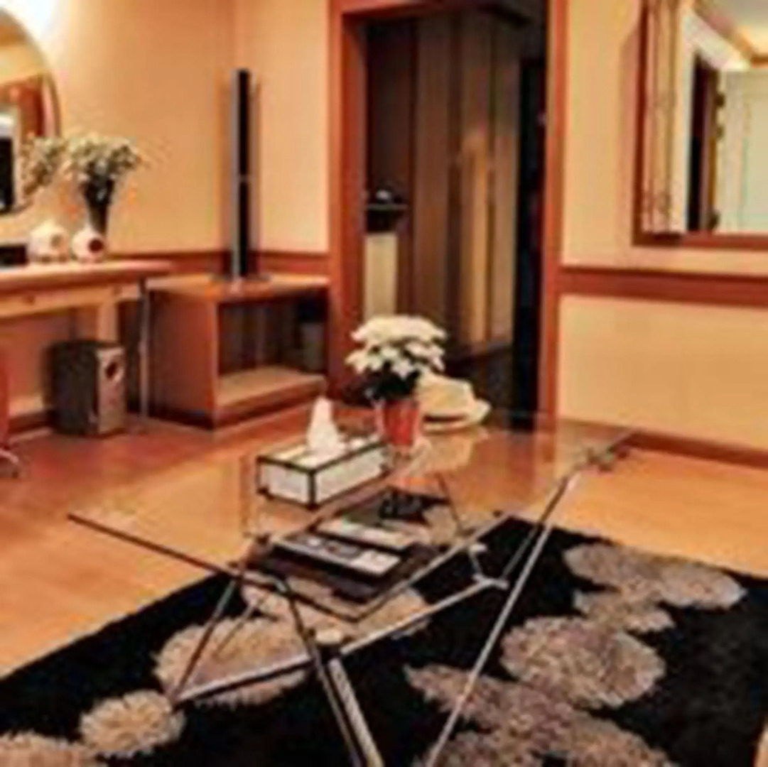 Photo - Bossotel Bangkok