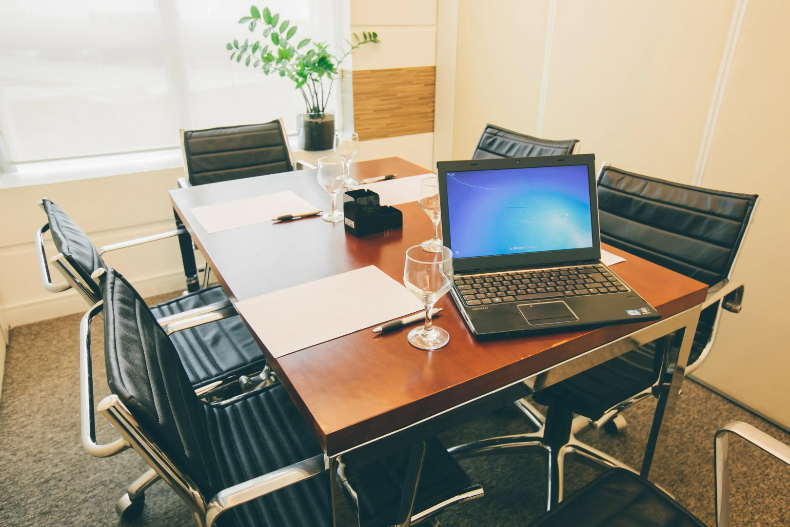 Photo - Saint Moritz Hplus Express