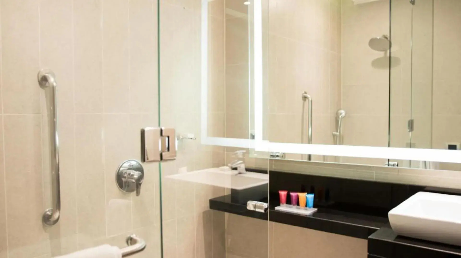Photo - Hilton Garden Inn Santiago Airport