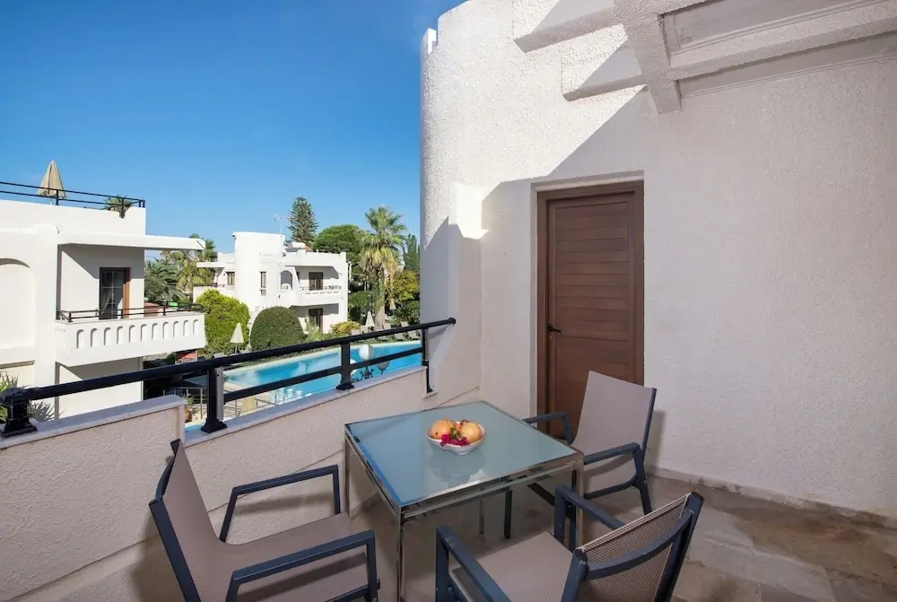 Photo - Castle Suites Hotel