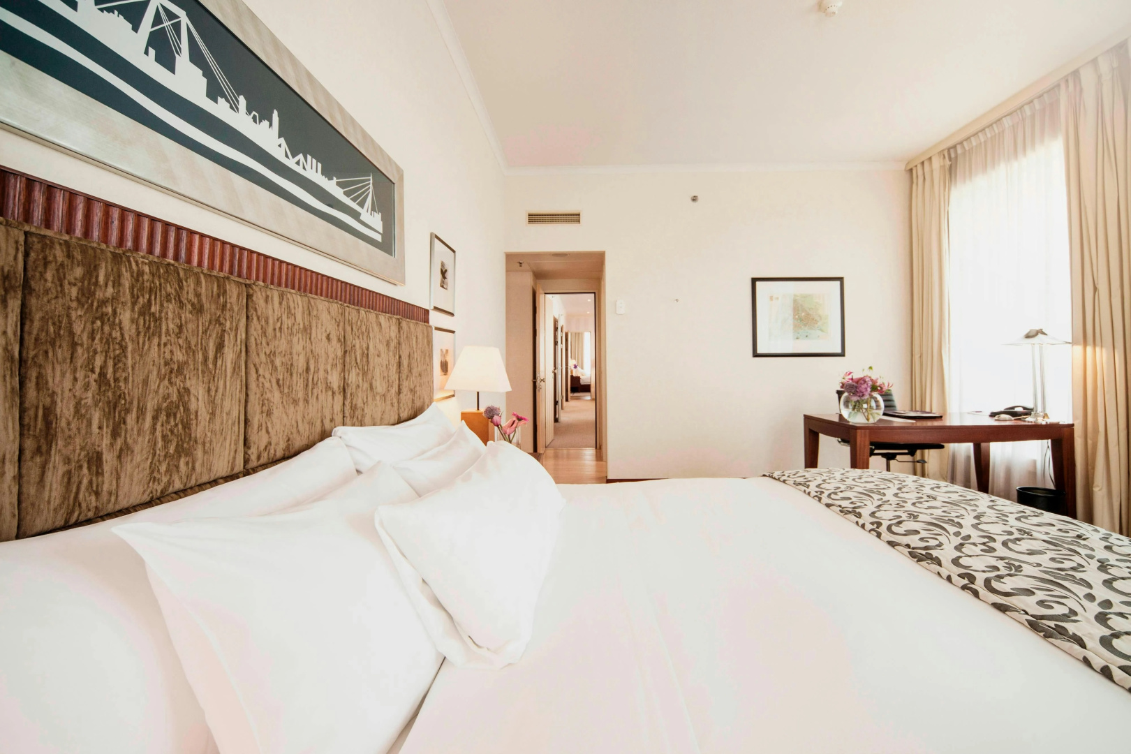Photo - Rotterdam Marriott Hotel