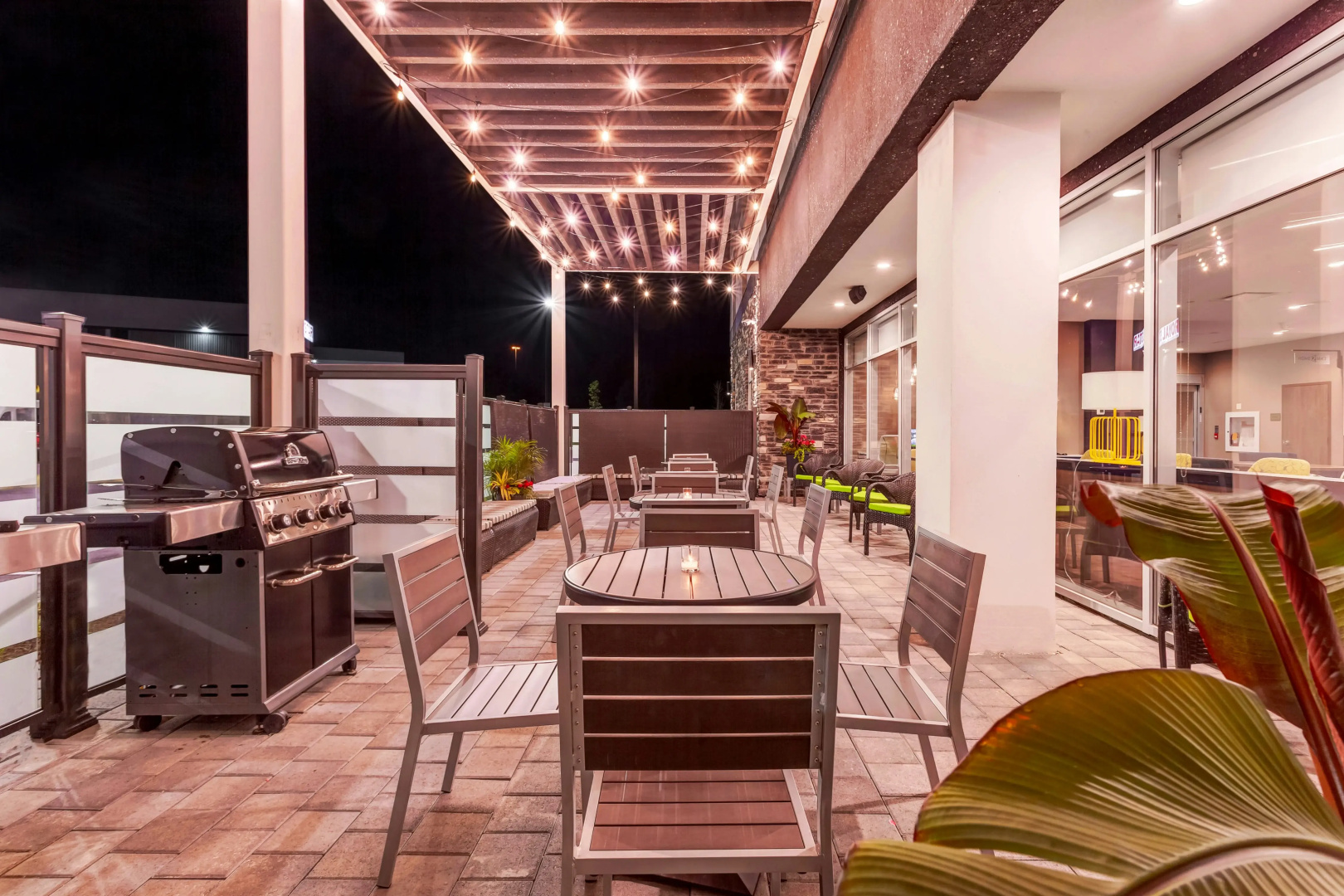 Photo - Home2 Suites by Hilton Toronto Brampton