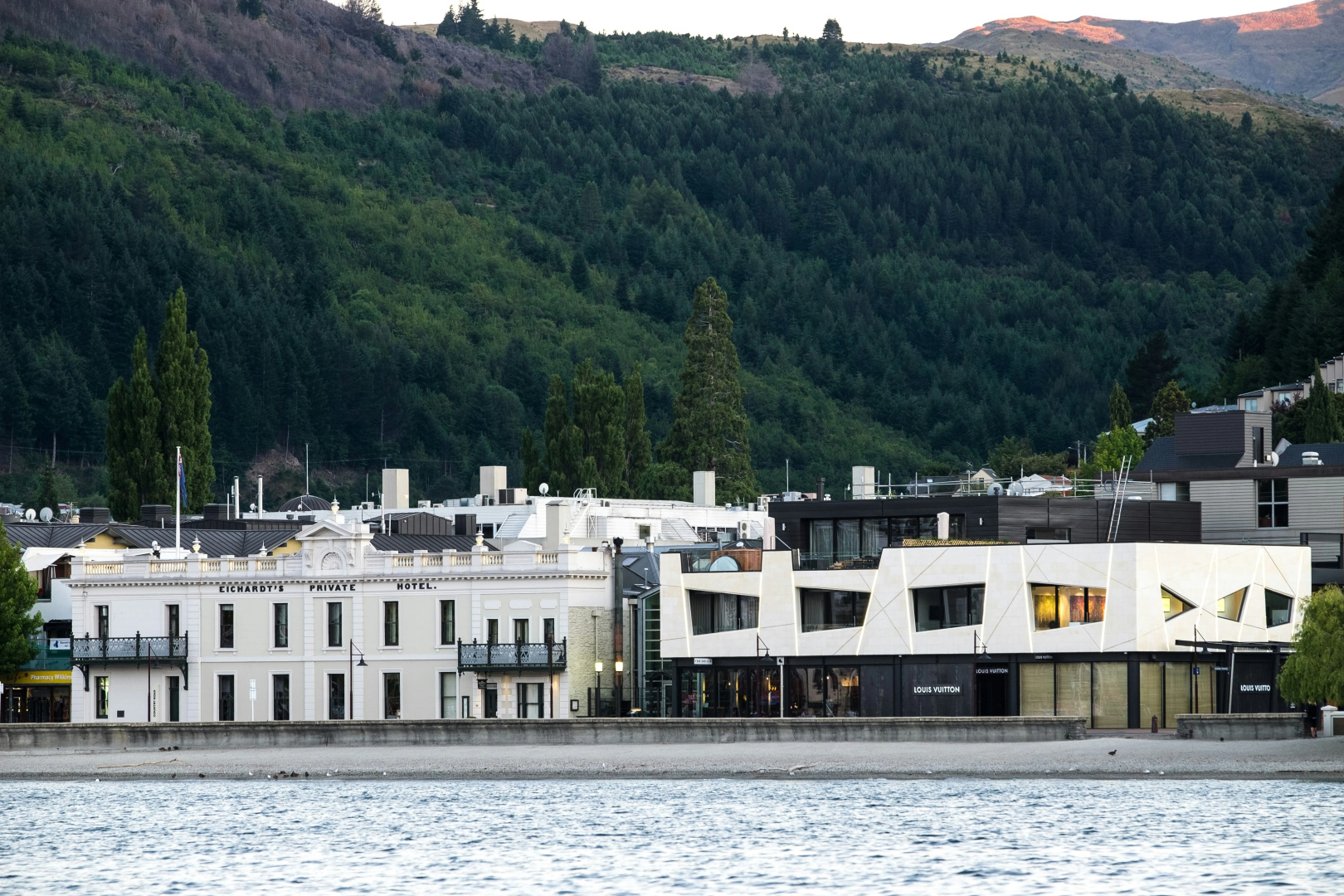 Photo - Eichardt's Private Hotel