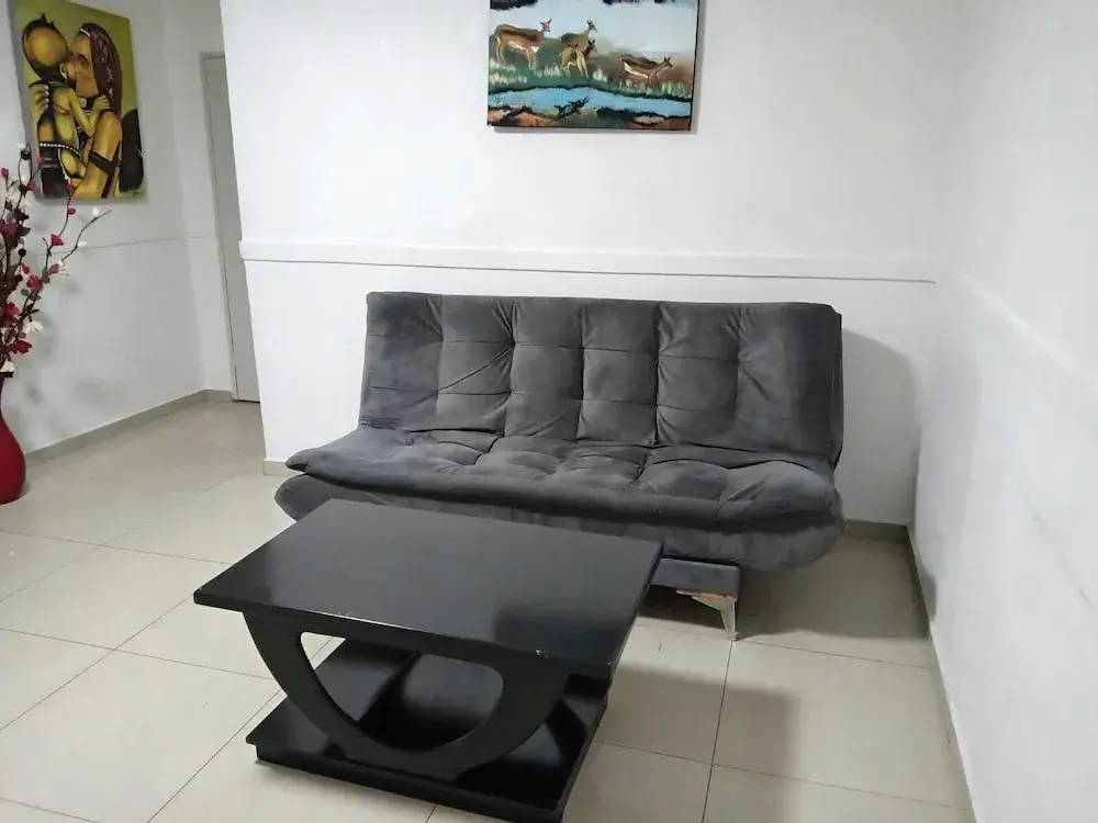Foto - Gold Crown One Bedroom Self-Catering Apartment With NetFlix & YouTube
