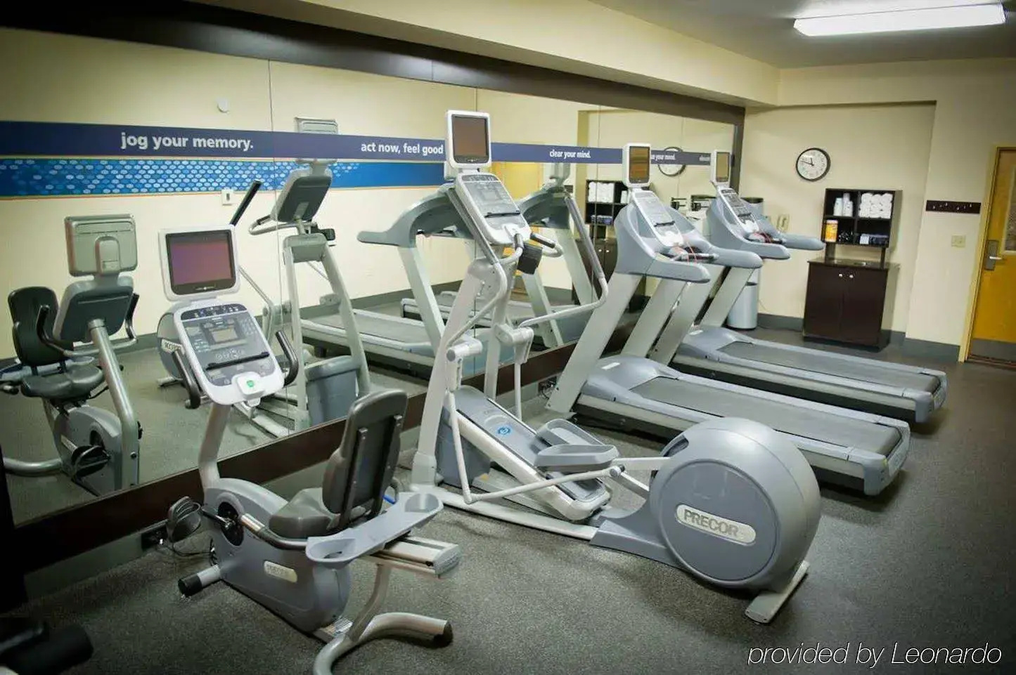 Foto - Hampton Inn Oakland-Hayward
