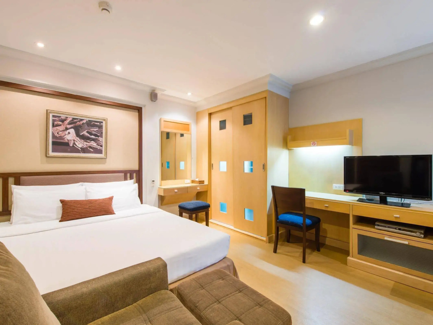 Photo - The Key Bangkok Hotel