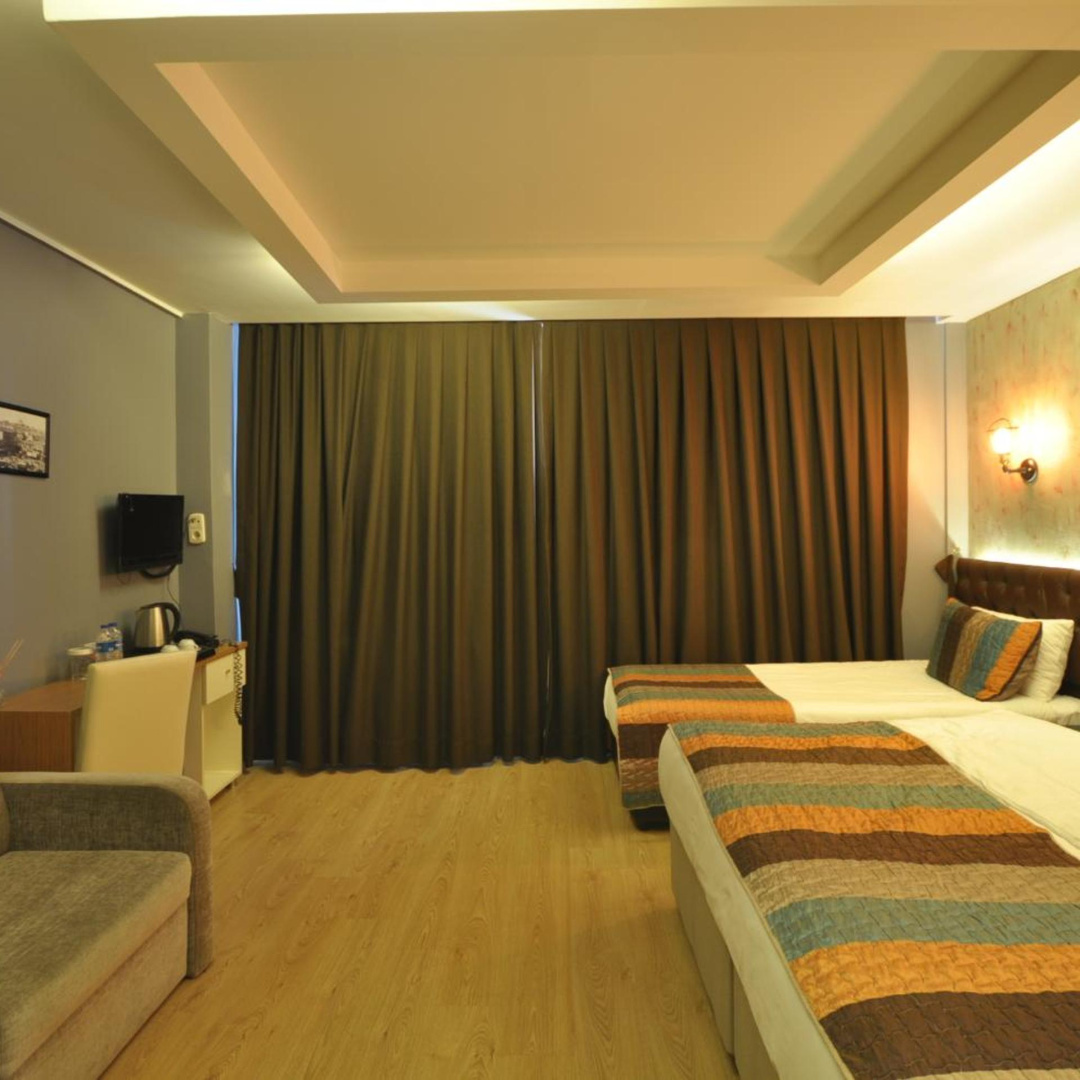 Photo - Retropera Hotel