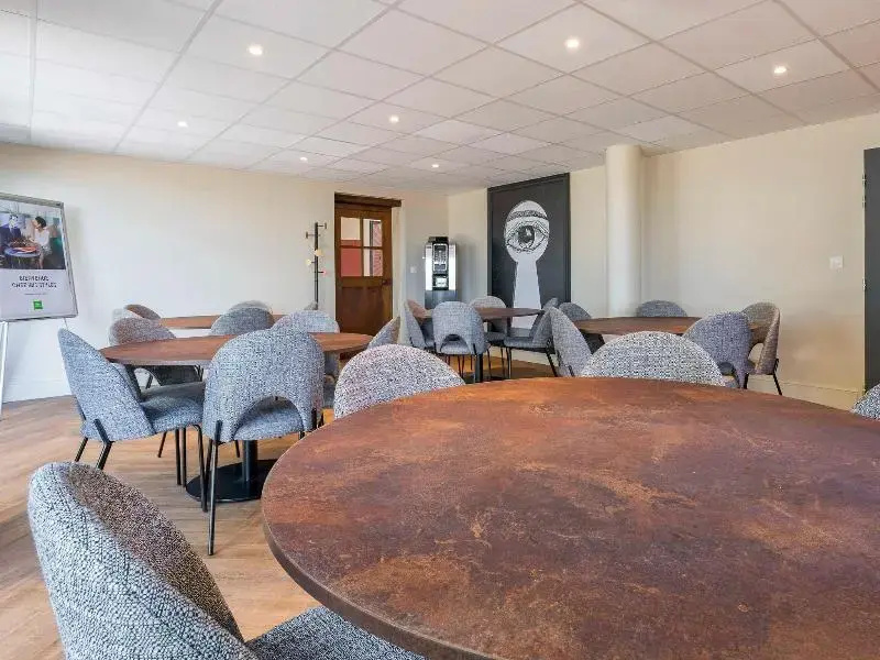 Photo - ibis Styles Dijon Sud Domaine De Beauregard