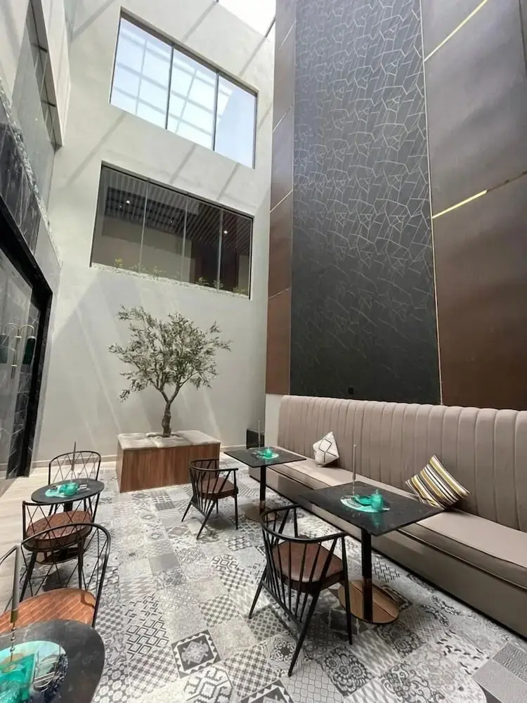 Photo - Voyage Residence فوياج ريسيدنس للشقق المخدومة