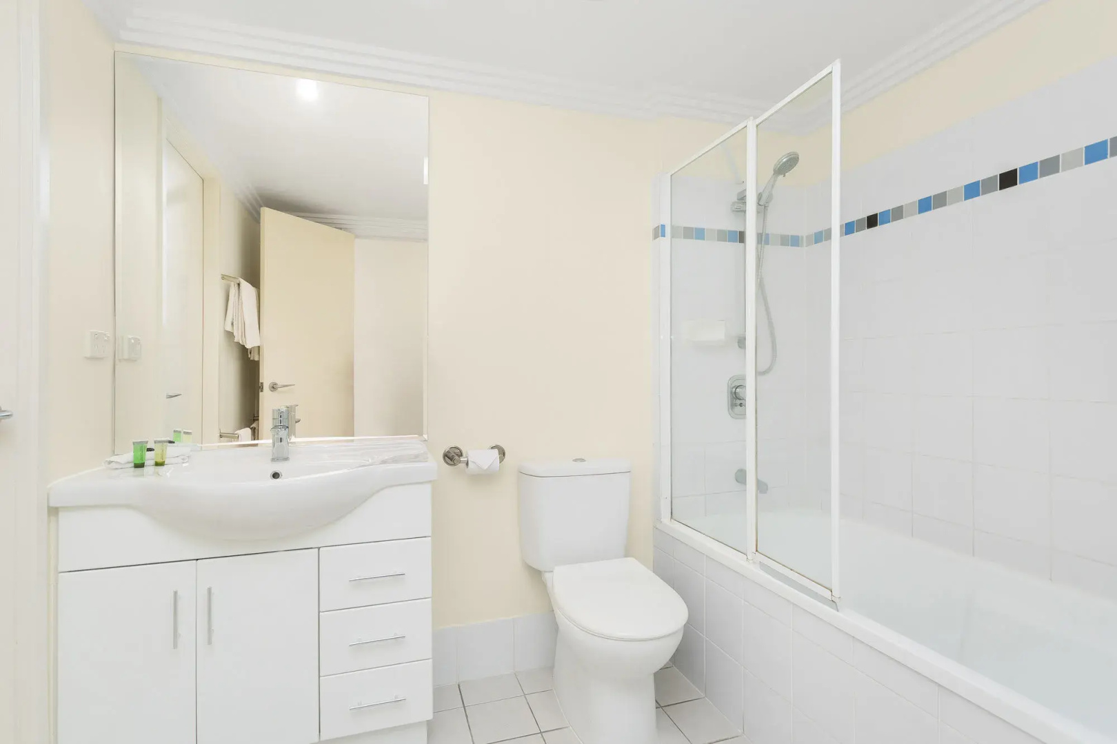 Photo - Republic Apartments Brisbane City