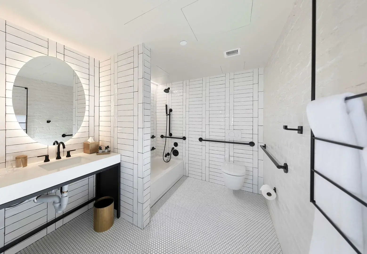 Photo - The Wayfarer Downtown LA, Tapestry Collection by Hilton