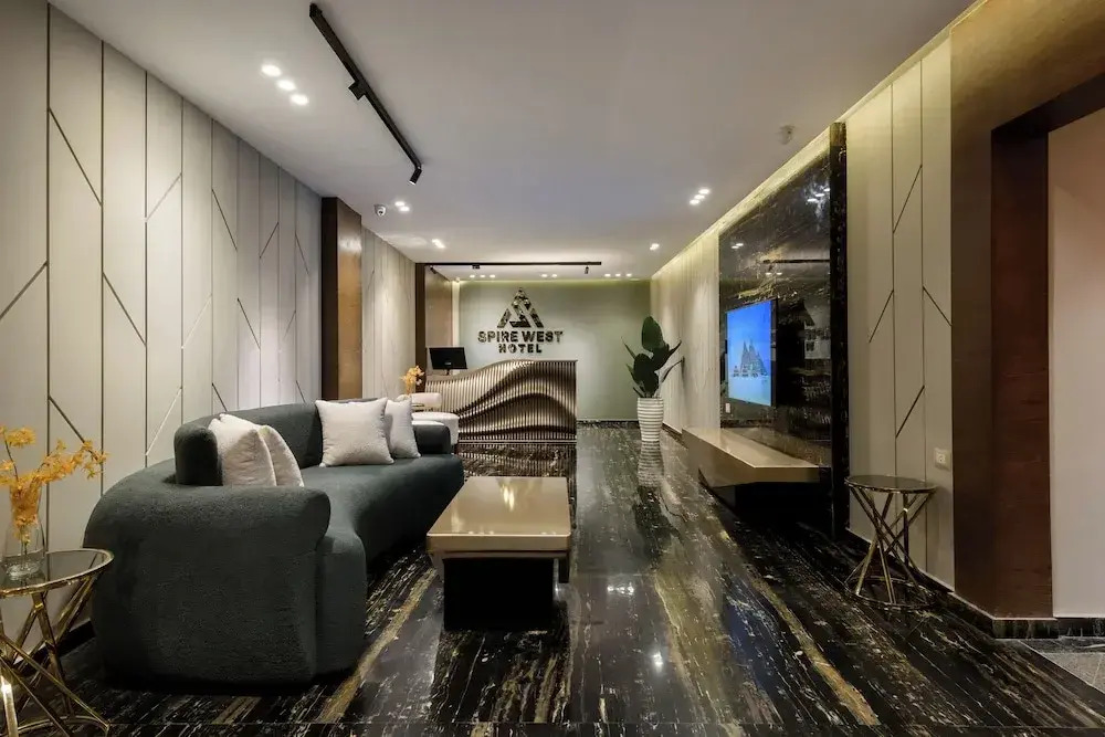 Foto - Spire West Hotel