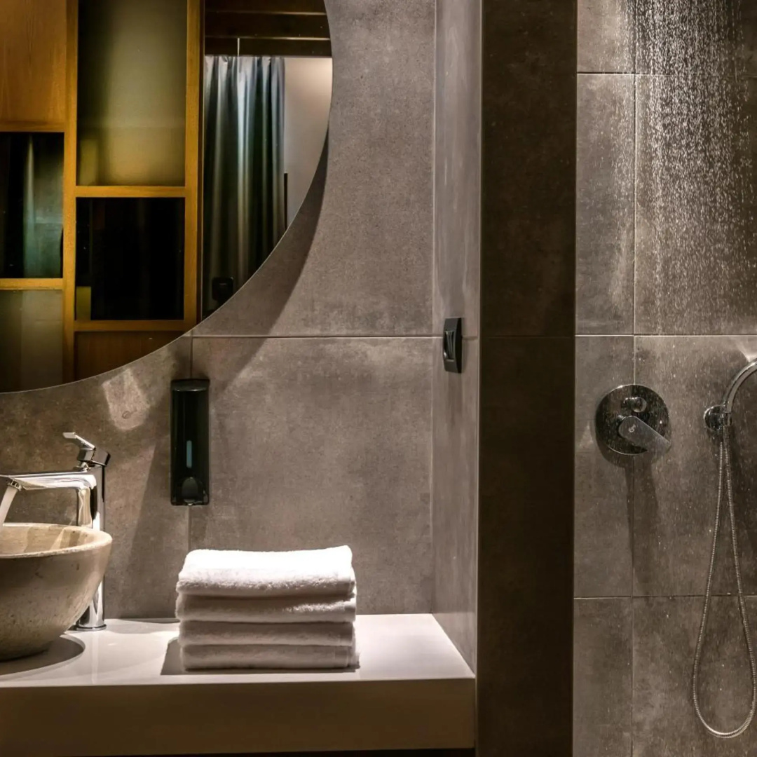 Photo - Petousis Hotel & Suites