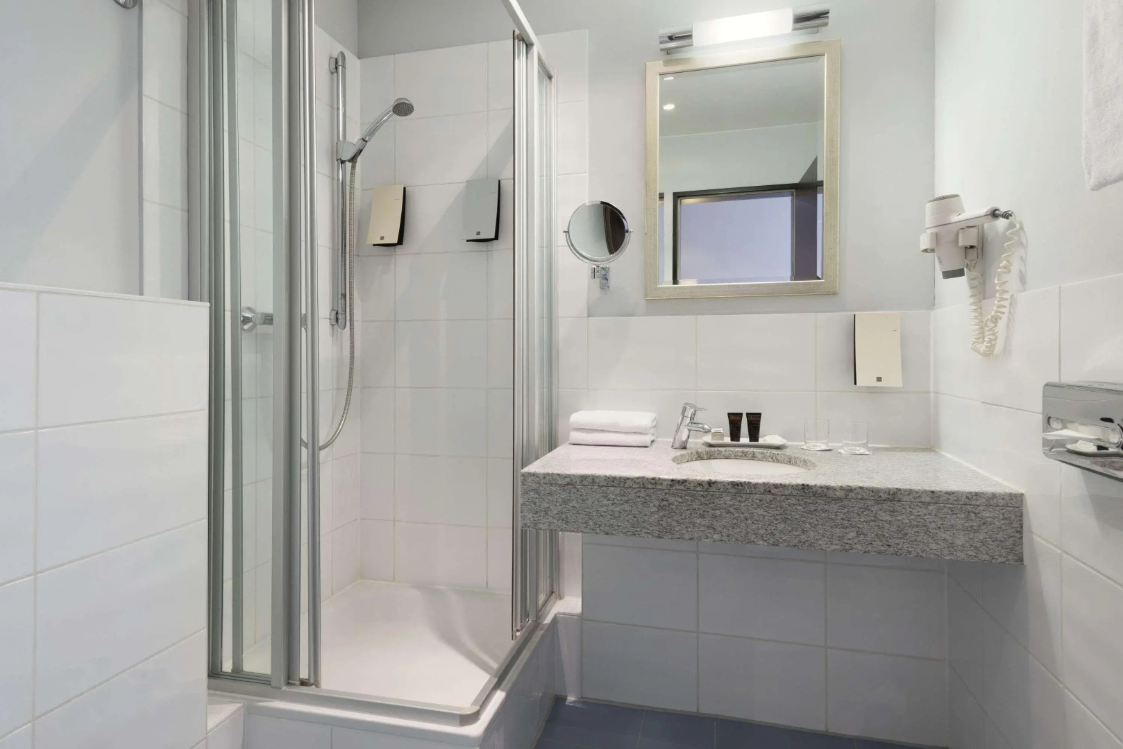 Foto - Ramada by Wyndham Frankfurt Central Station