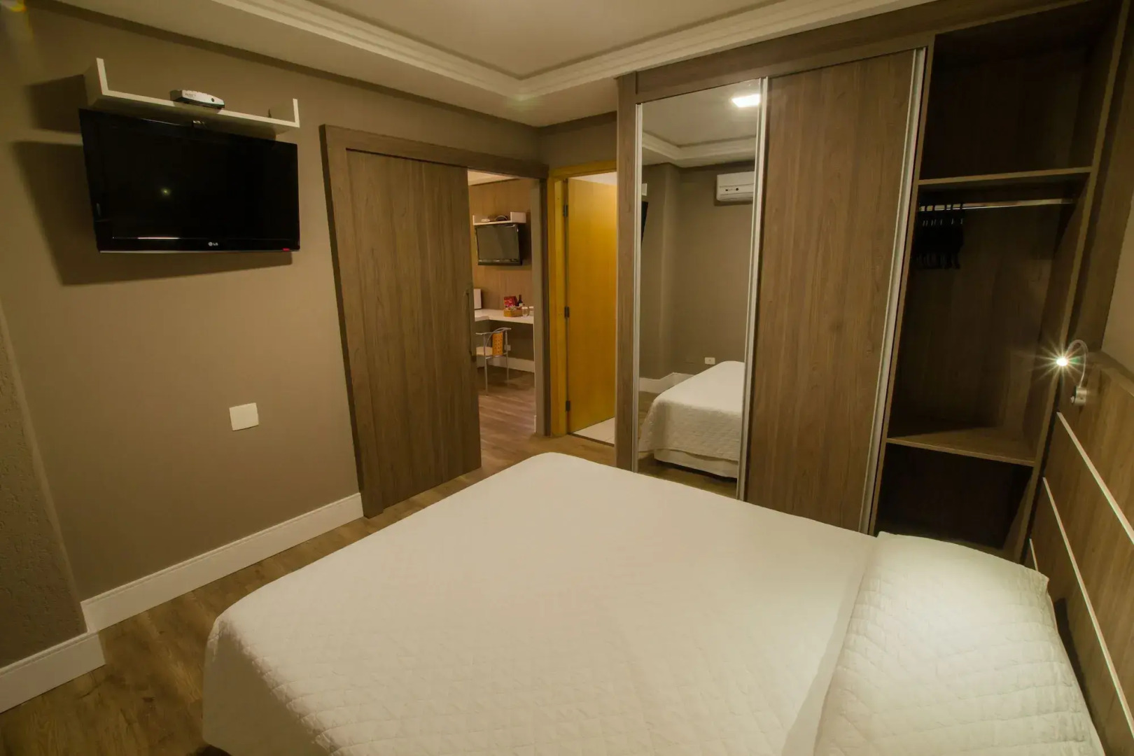 Photo - SJ Royal - San Juan Curitiba