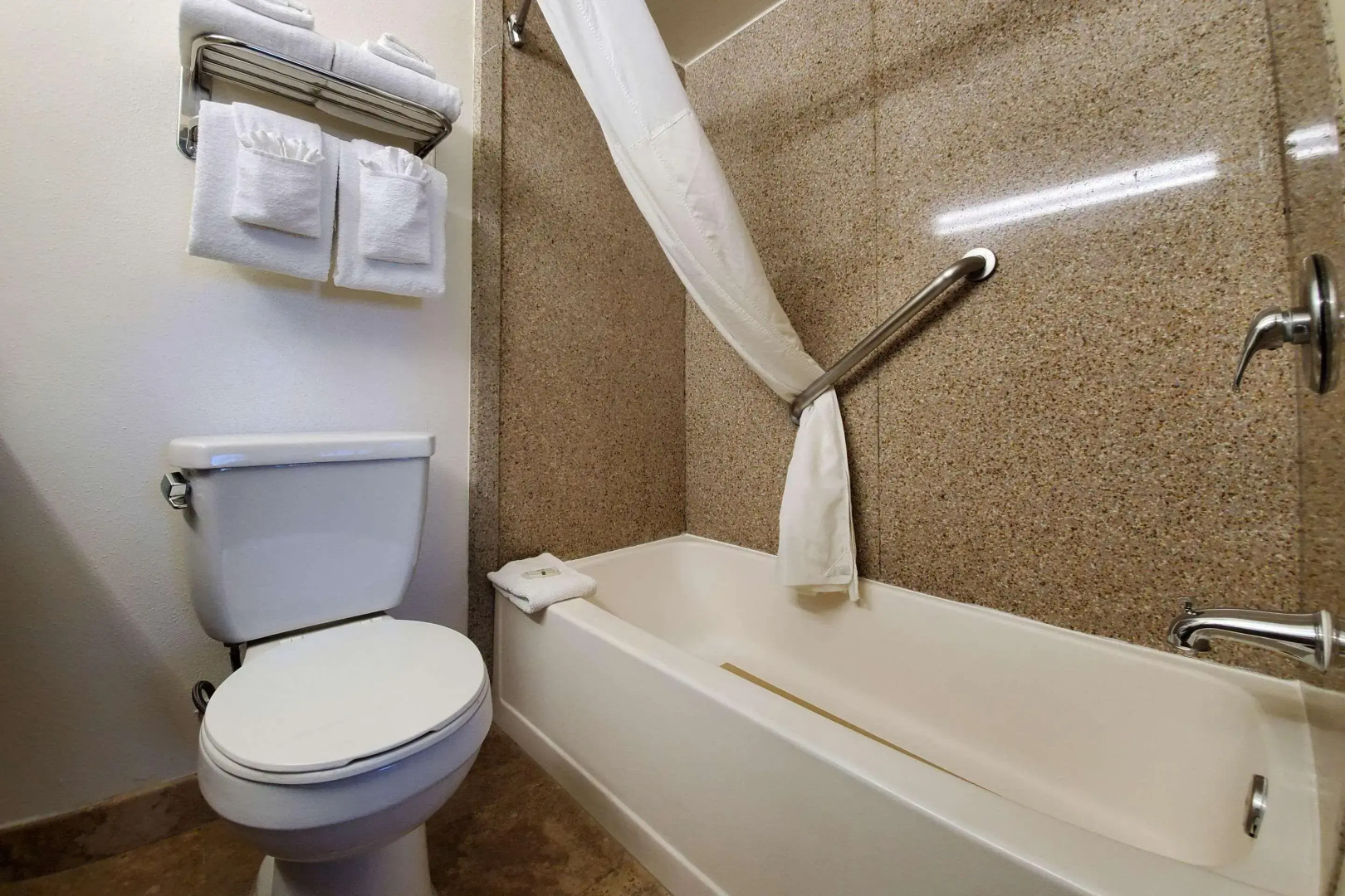 Foto - Quality Inn & Suites Anaheim at the Park