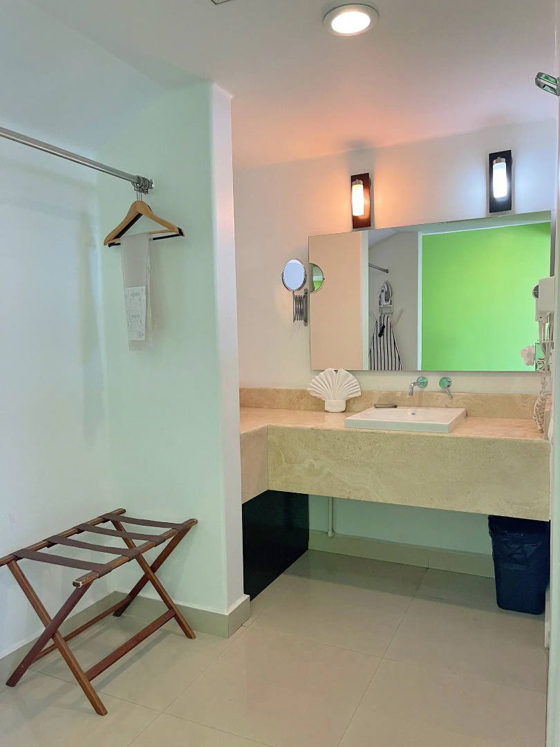 Foto - Seven Crown Express & Suites by Kavia