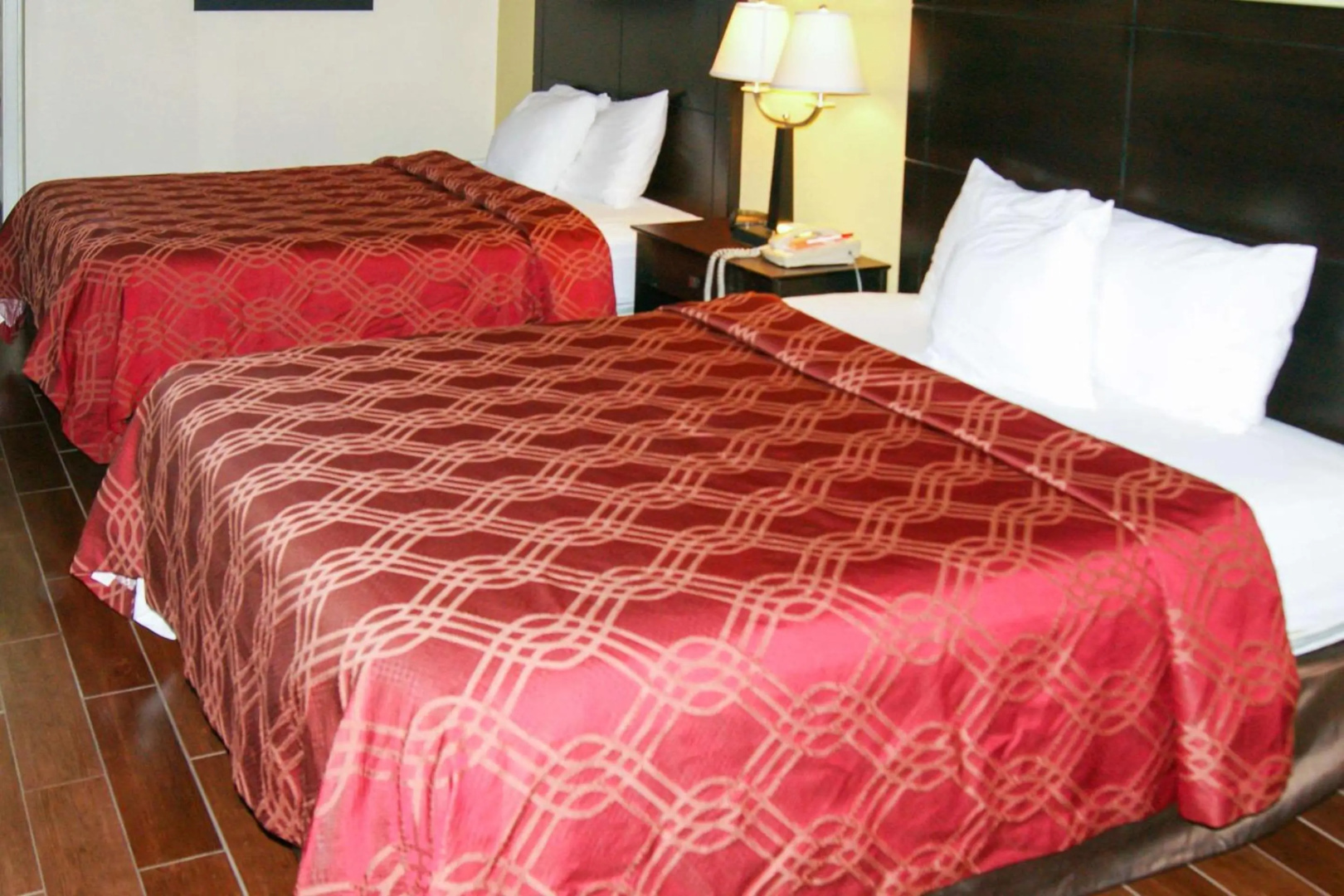 Foto - Econo Lodge Inn & Suites West - Energy Corridor