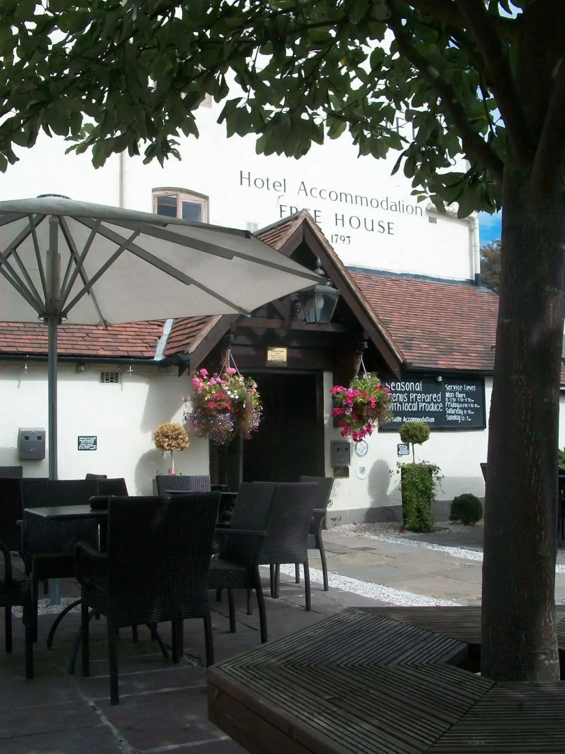 Foto - The Littleton Arms