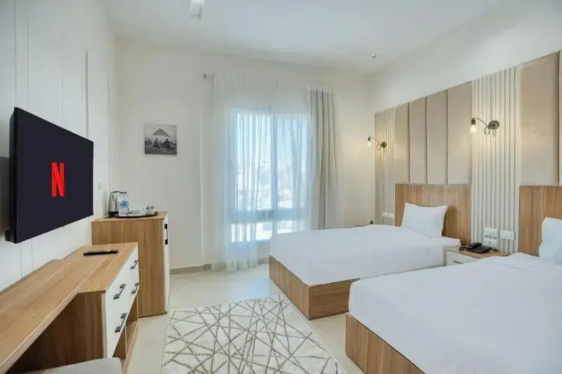 Photo - Mazar Pyramids Hotel
