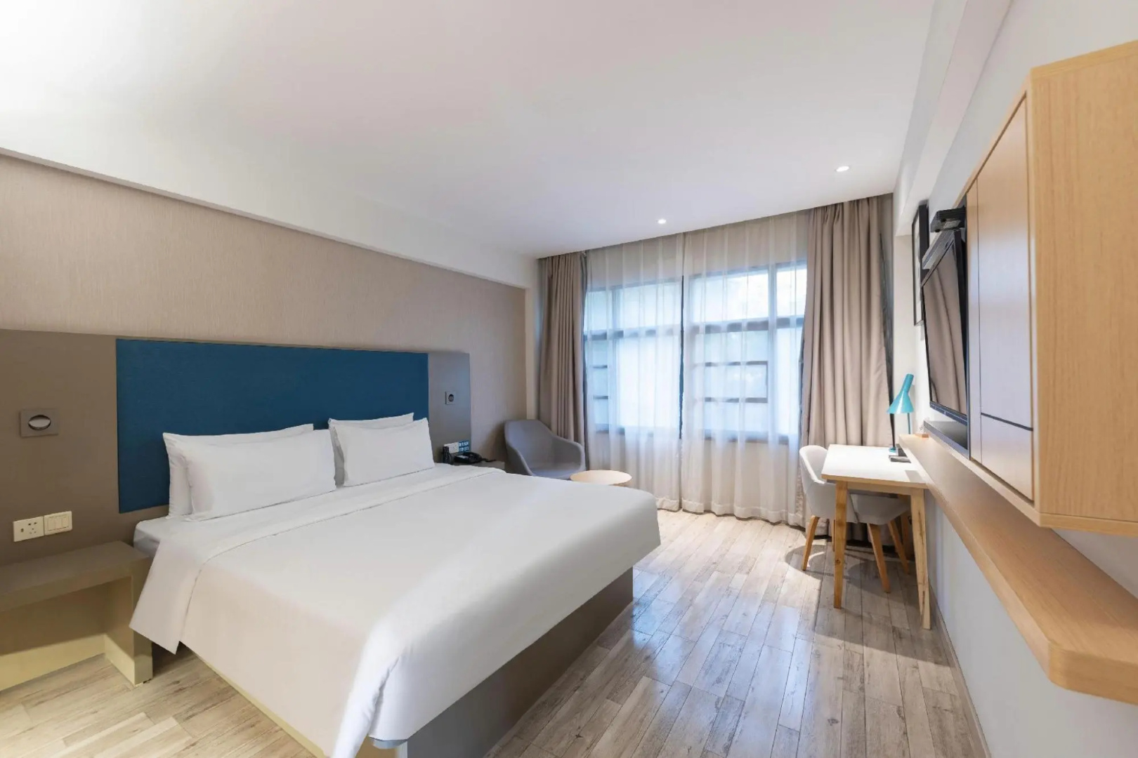 Homeinn Selected Hotel (Xiaogan Hubei Engineering College)