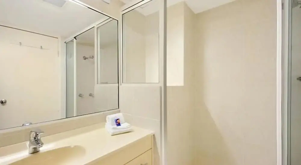 Photo - Surfers Beach Holiday Apartments