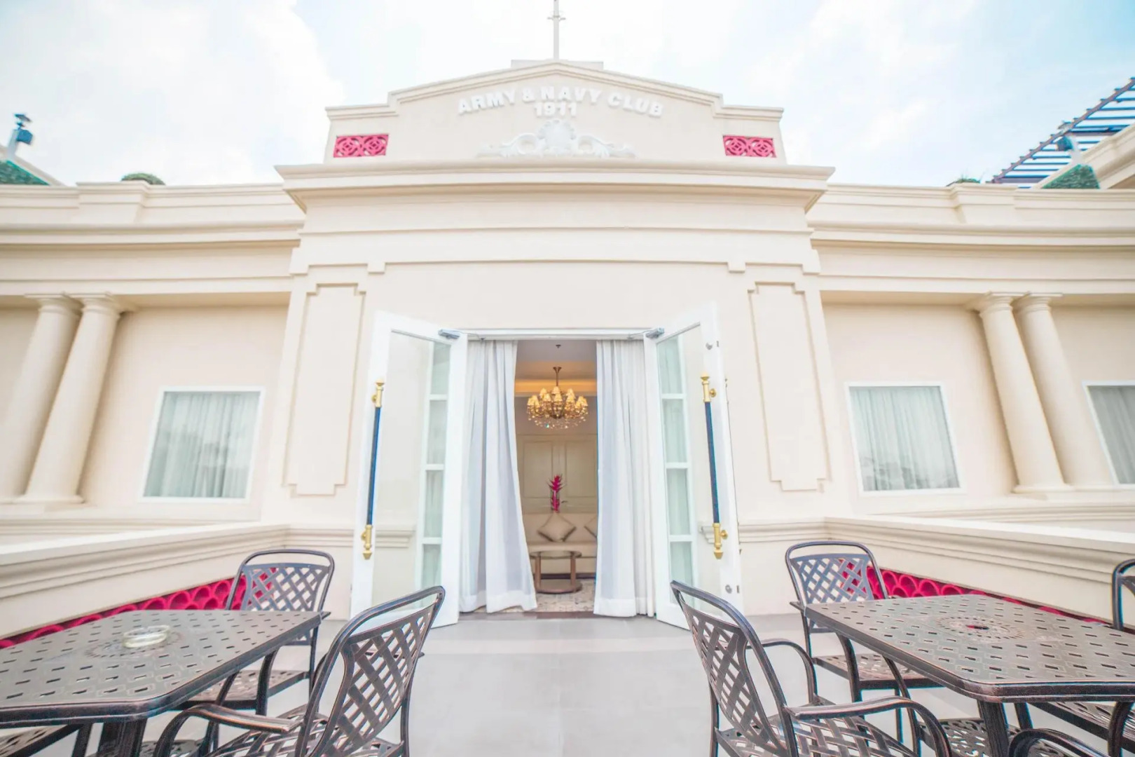 Foto - Rizal Park Hotel