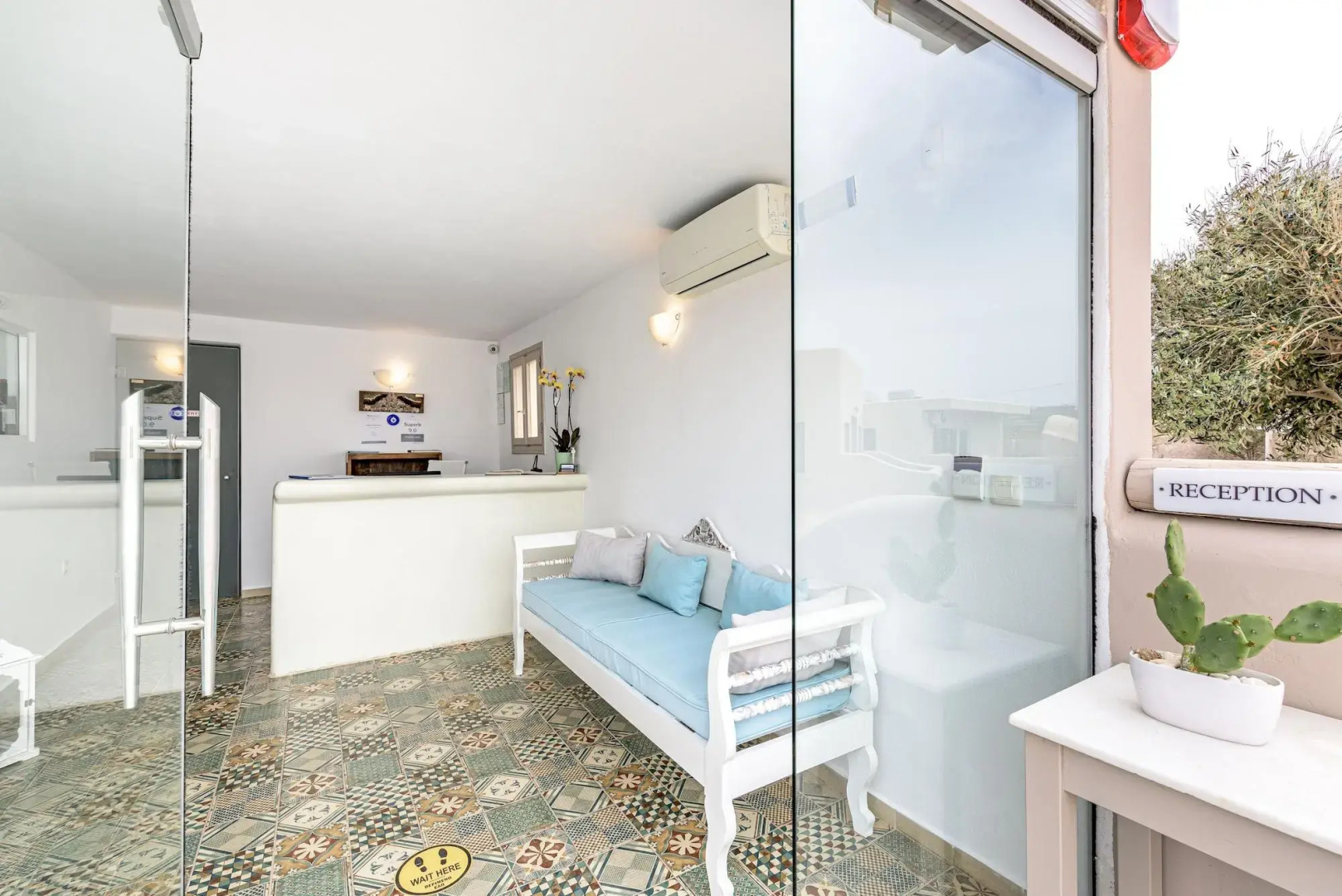Photo - En Plo Boutique Suites