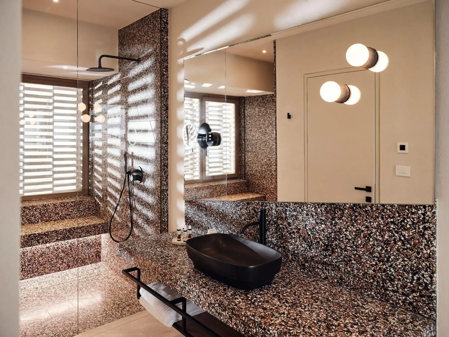 Foto - Noūs Santorini