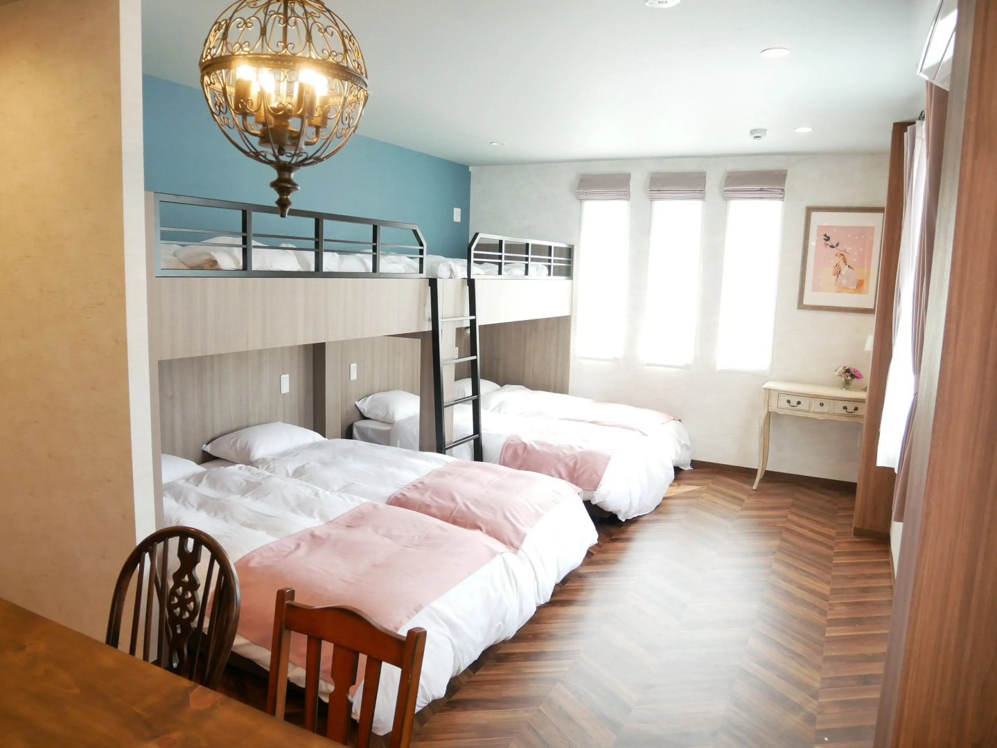 Photo - 7 Rooms Hotel & Cafe - Boutique Designer Hotel - 30 mins from Disneyland&Tokyo